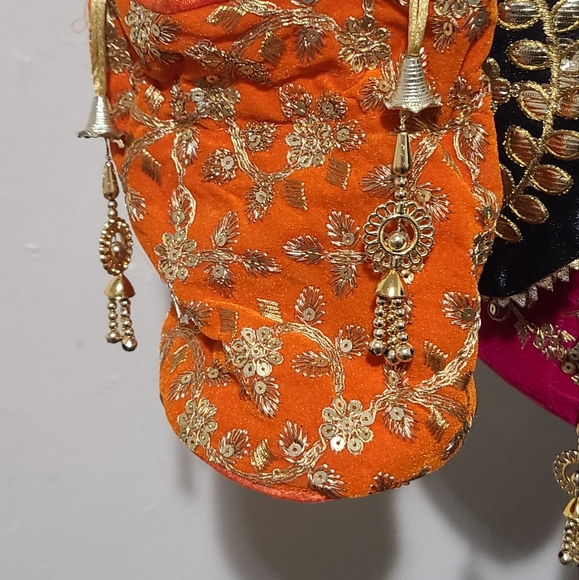 Vintage handmade handbags - Picture 3 of 4